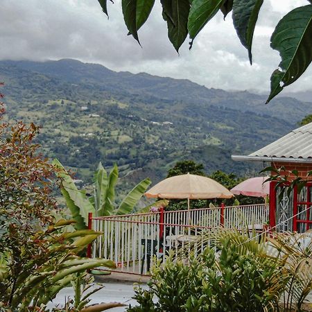Posada Lu.Lu Choachi Ngoại thất bức ảnh