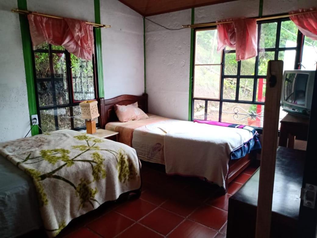 Posada Lu.Lu Choachi Ngoại thất bức ảnh